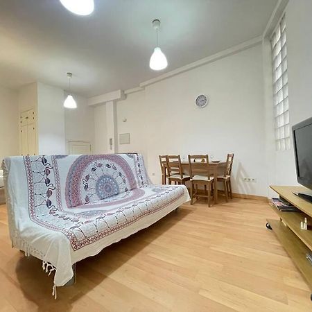 Nice Flat In Atarazanas - Souv Malaga Exterior photo